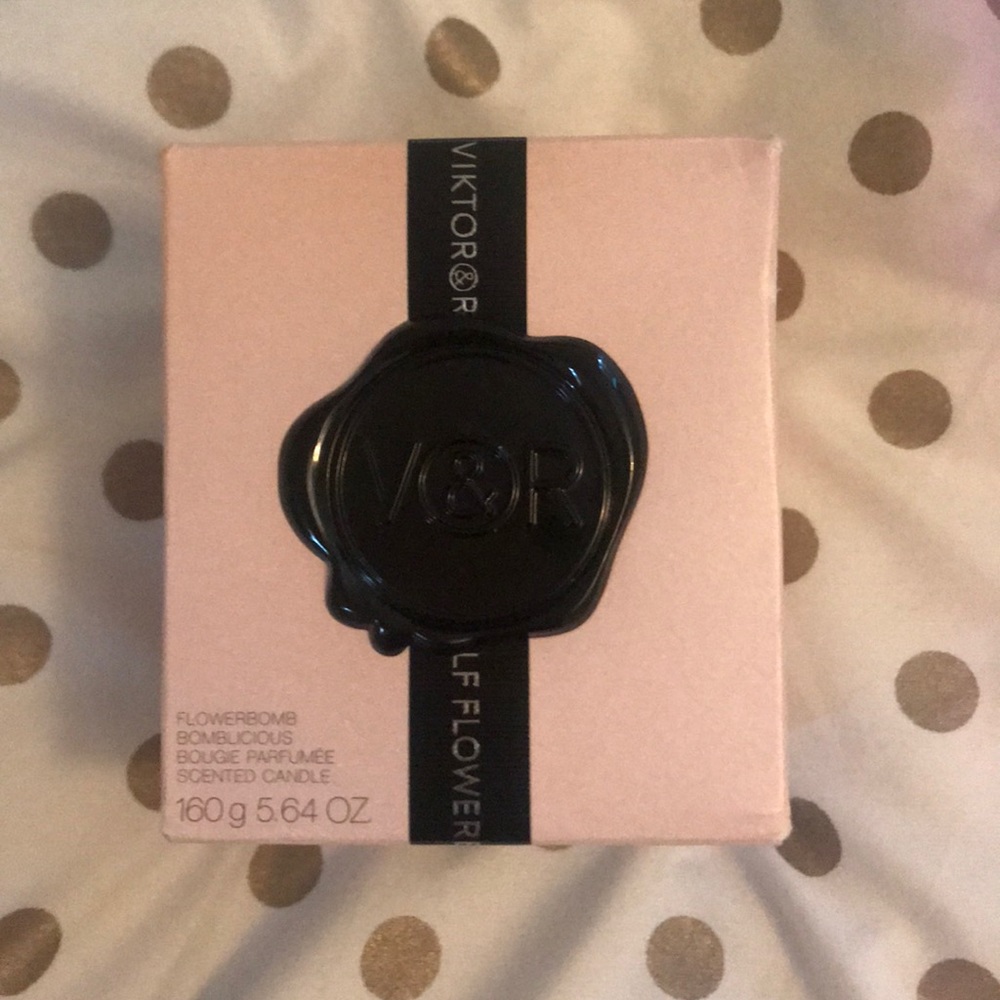 viktor & rolf flowerbomb candle